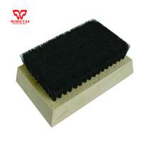 A pure horsehair brush with wooden handle for cleaning sensitive resin plates, rubber plates and other soft plates